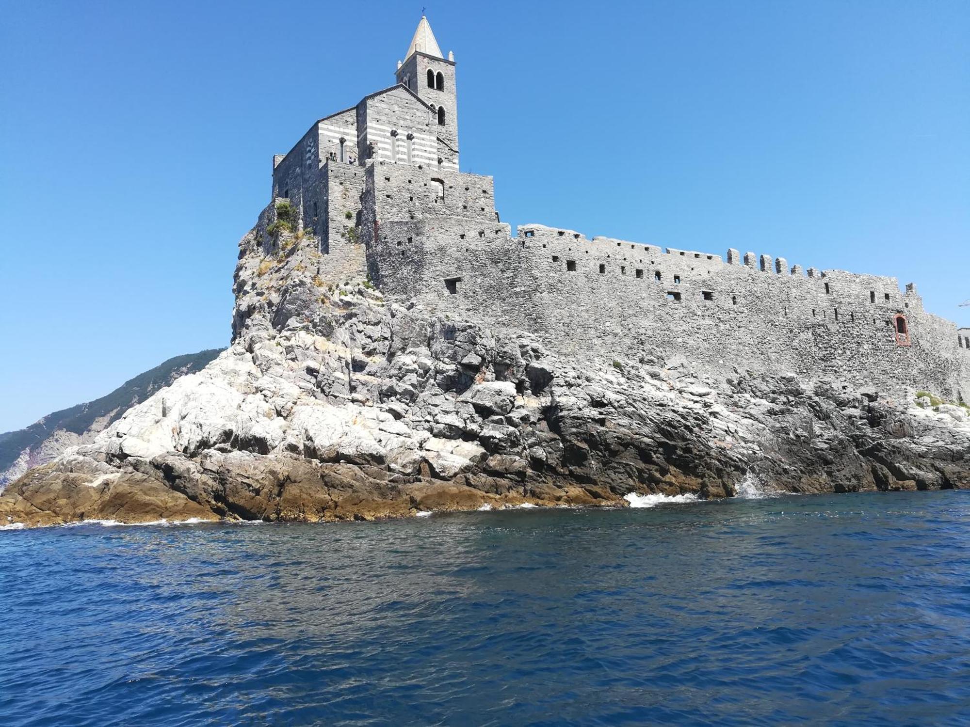 Affittacamere "In Piazzetta Da Vasco" Lerici Exterior foto